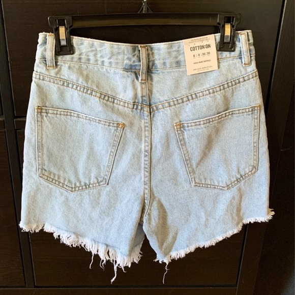 High rise ripped short - Picture 2 of 6